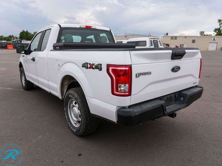 2016 Ford F150 XL 4WD Super Cab Pickup - Roller Auctions