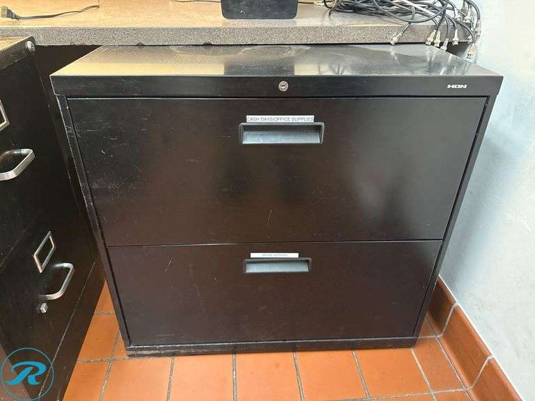 Black Metal Filing Cabinets - Roller Auctions