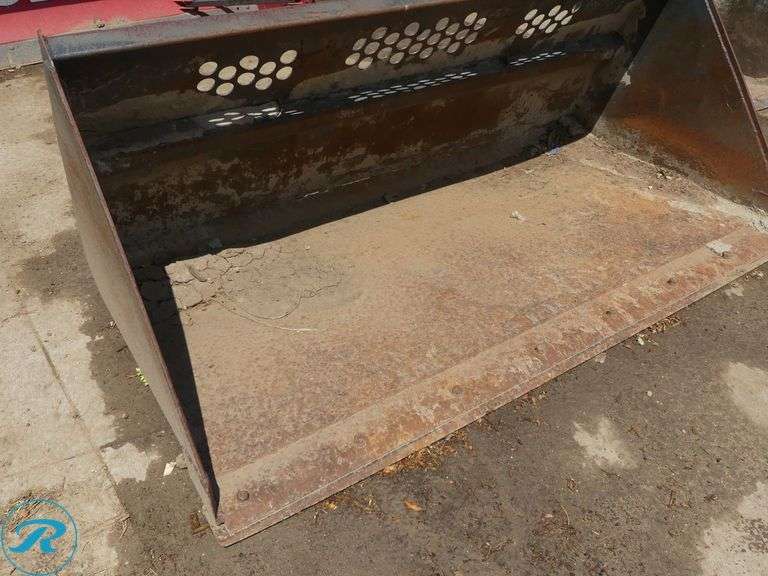 84" Light Material Bucket to Fit Skid Steer Loader - Roller Auctions