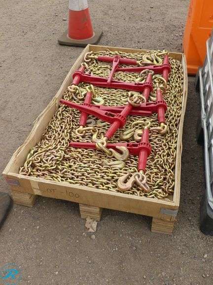 New Land Honor LHR-RC5400 Ratchet Binder And Chain Set Consisting Of: (8) 5400 lb. Ratchet Binders, (16) 5/16" X 20' G70 Transport Chains - Roller Auctions