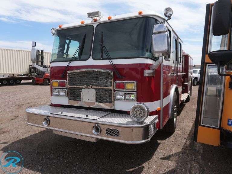 2005 Emergency One RWD Fire Truck - Roller Auctions