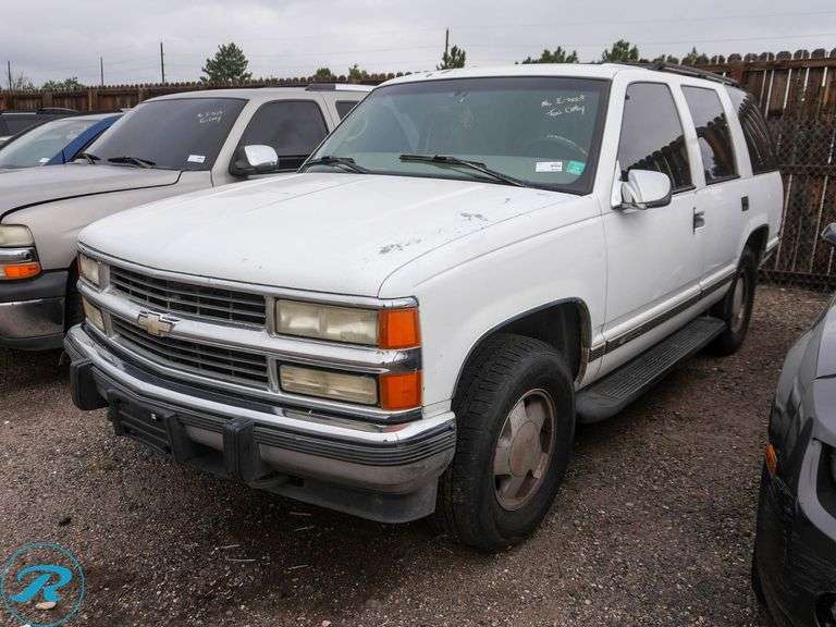 1997  Chevrolet  Tahoe   4WD