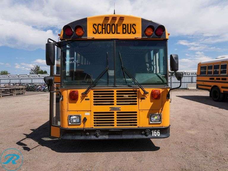 2004 Thomas RWD 72-Passenger School Bus - Roller Auctions