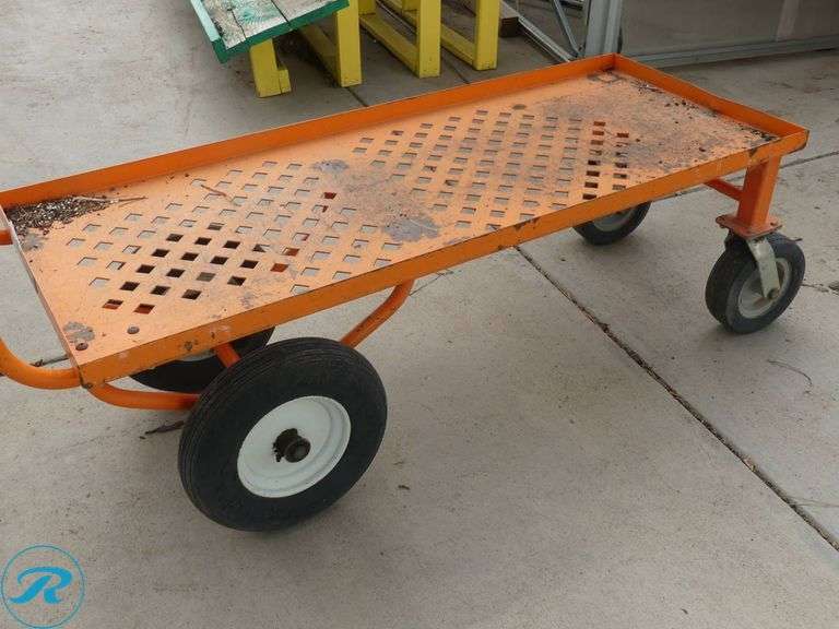A.M. Leonard 4-Wheel Nursery Cart - Roller Auctions