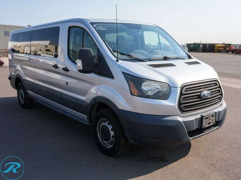 2015 Ford Transit 350 RWD 10-Passenger Van - Roller Auctions
