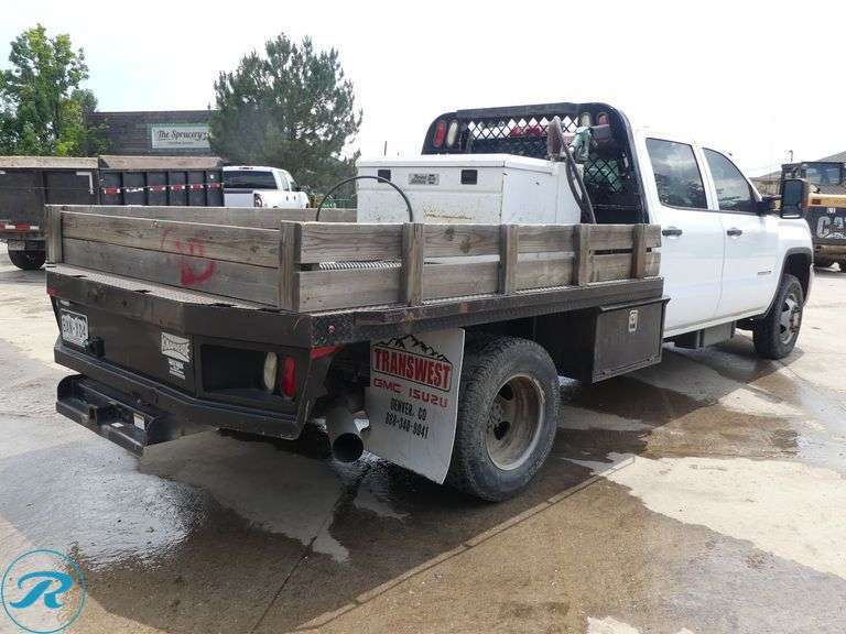 2016  GMC   3500 HD  4WD  Flatbed Truck - Roller Auctions