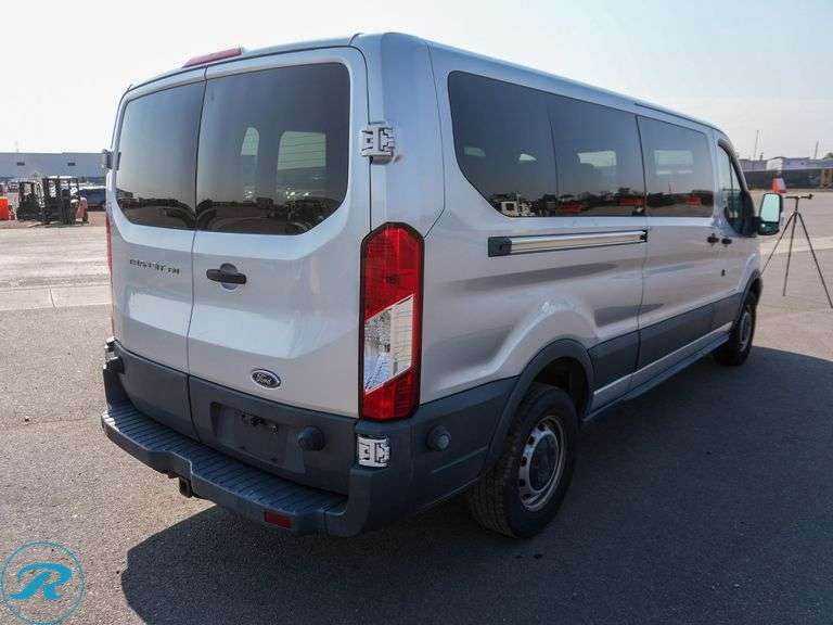 2015 Ford Transit 350 RWD 10-Passenger Van - Roller Auctions