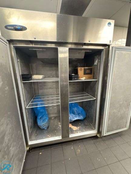 Hoshizaki CF2S-FS 2-Door Reach In Freezer On Casters - Roller Auctions