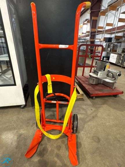 Wesco Model 40BT/45BT Heavy-Duty Barrel Hand Truck with 1,000 lb Capacity - Roller Auctions