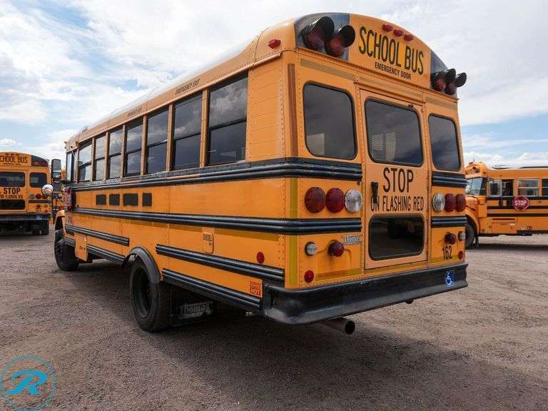 2003  Thomas  Freightliner  RWD  39-Passenger School Bus - Roller Auctions