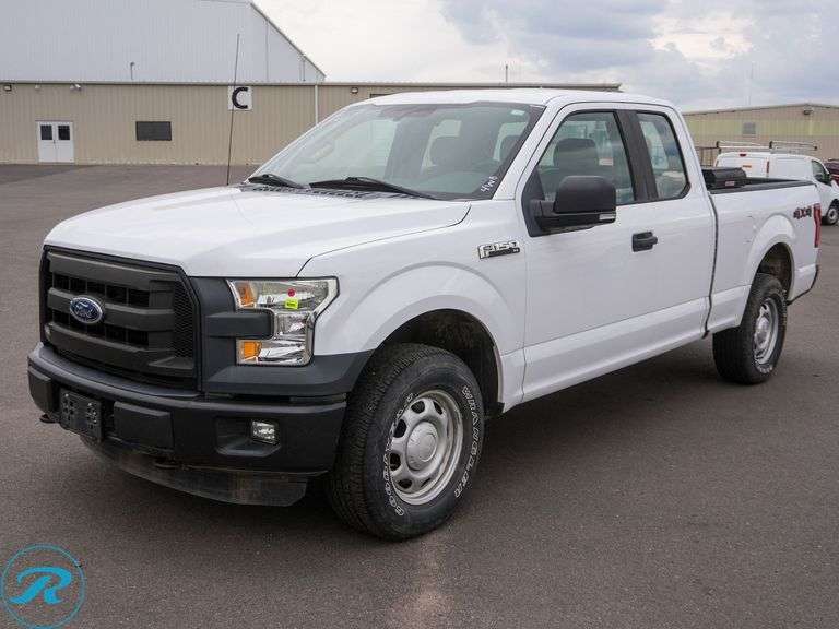 2016 Ford F150 XL 4WD Super Cab Pickup - Roller Auctions