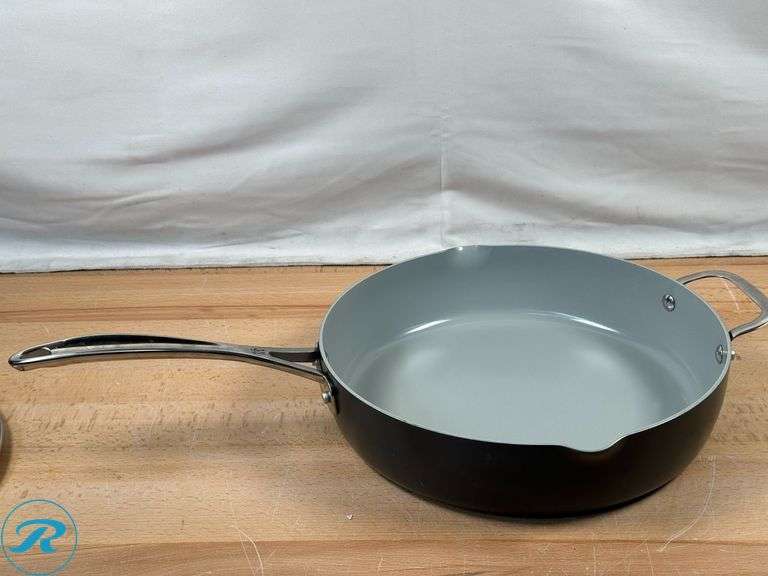 Tramontina 3-pack Hard Anodized Aluminum Ceramic Nonstick Fry Pan Set- Used; Henckles: Non- Toxic Ceramic Non- Stick 5 Qt Everyday Sautee Pan- Used - Roller Auctions