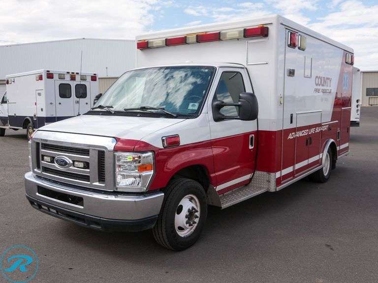 2012 Ford E450 RWD Ambulance - Roller Auctions
