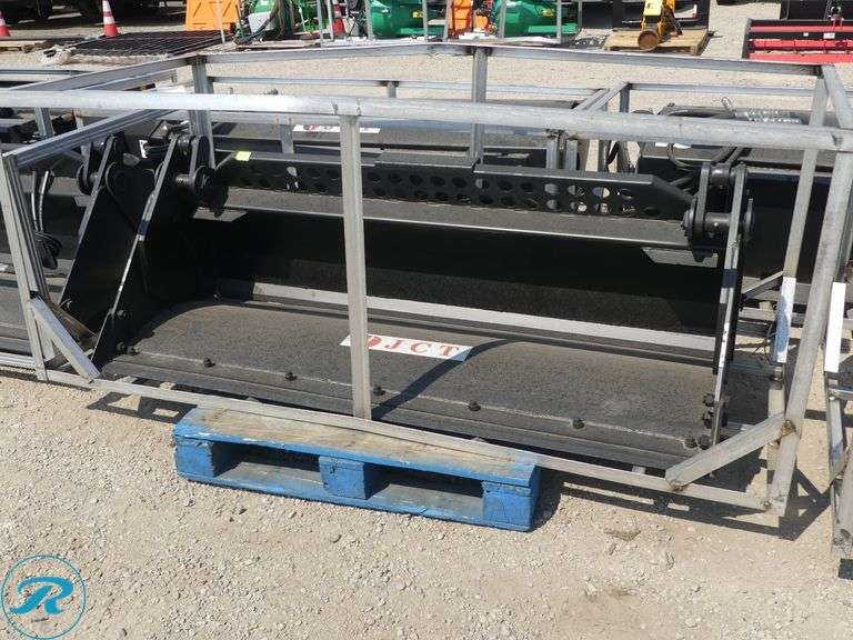 New JCT Hydraulic 4-In-1 Bucket To Fit Skid Steer Loader, 72" - Roller Auctions