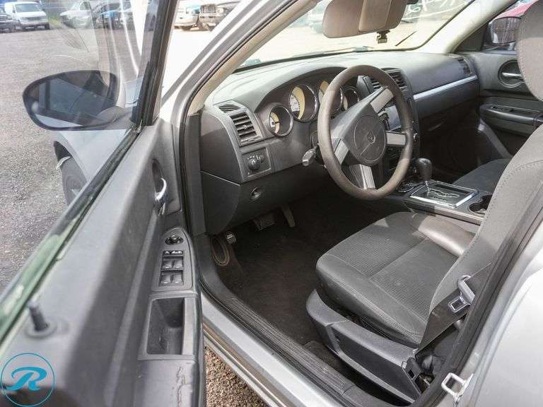 2008  Dodge  Charger   RWD - Roller Auctions