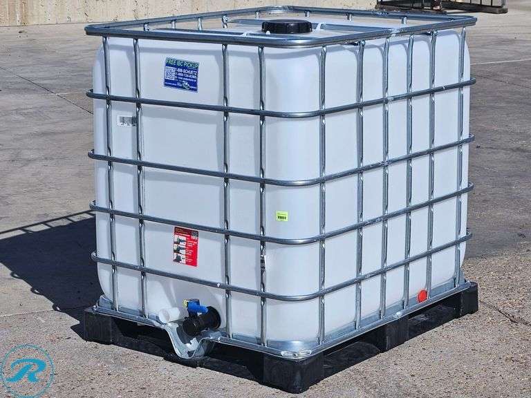 275 Gallon Plastic Tote With Enclosure, One Use, Triple Rinsed, Food Grade, 2" MPT Valve, Forklift Pockets - Roller Auctions