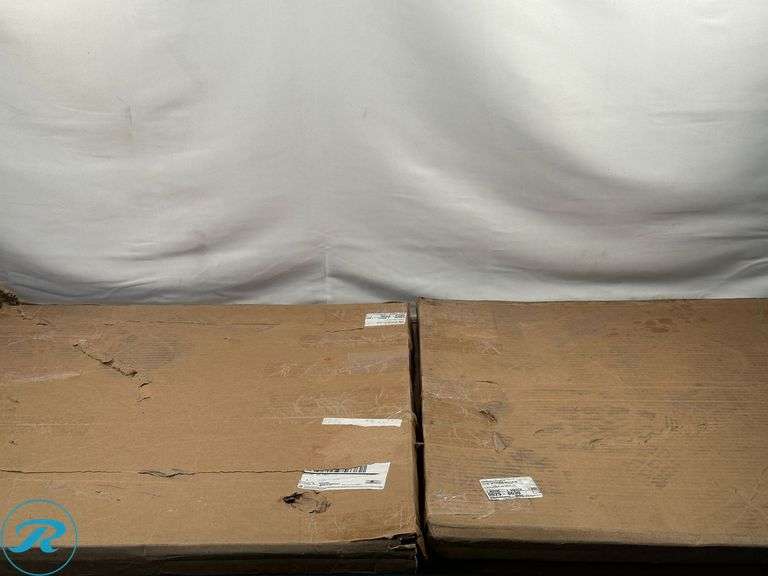 EZ Flex Interlocking Recycled Rubber Floor Tiles with Edges- New - Roller Auctions