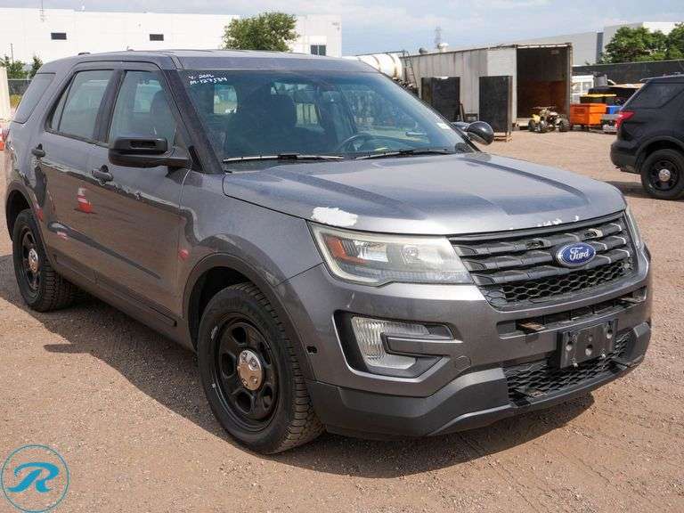 2016  Ford  Explorer   AWD Police Interceptor  SUV - Roller Auctions