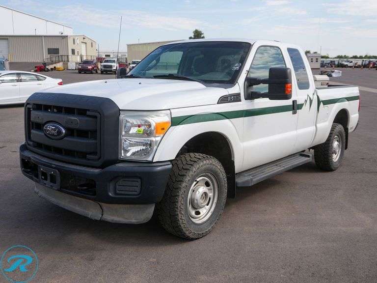 2012 Ford F250 Super Duty XL 4WD Super Cab Pickup - Roller Auctions