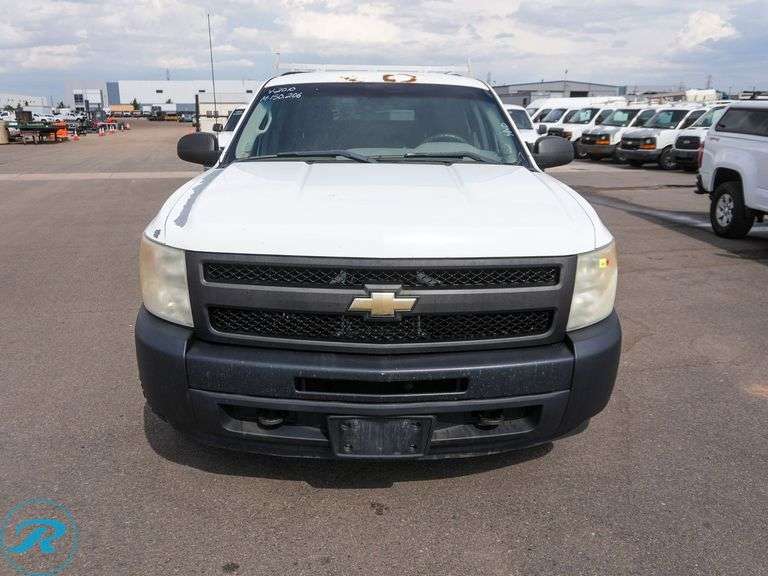 2010 Chevrolet Silverado 1500 4WD Extended Cab Pickup - Roller Auctions