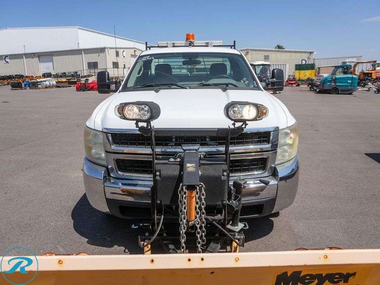2008 Chevrolet Silverado 3500 HD 4WD Pickup - Roller Auctions