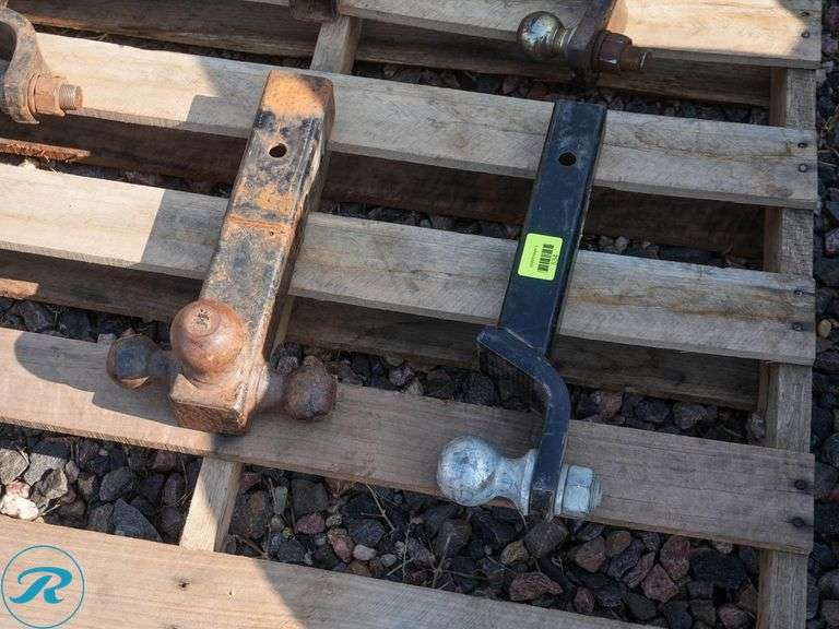 (5) Ball Hitches - Roller Auctions