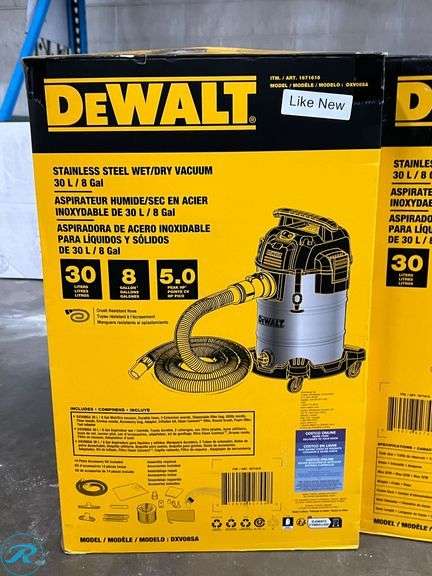 DeWalt 8 Gallon Wet/Dry Vacuum - Like New - (1) Missing Filter - TWO - Roller Auctions
