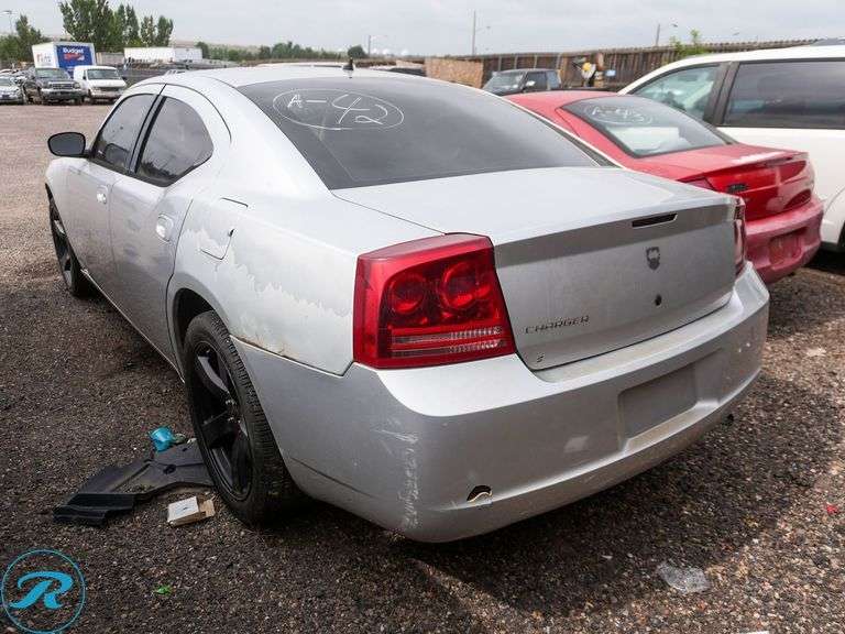 2008  Dodge  Charger   RWD - Roller Auctions