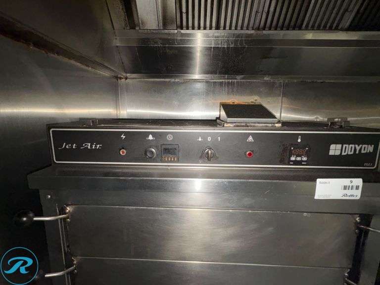 Doyon PIZ3 Triple Deck Electric Pizza Oven with Stainless Steel Stand - Roller Auctions