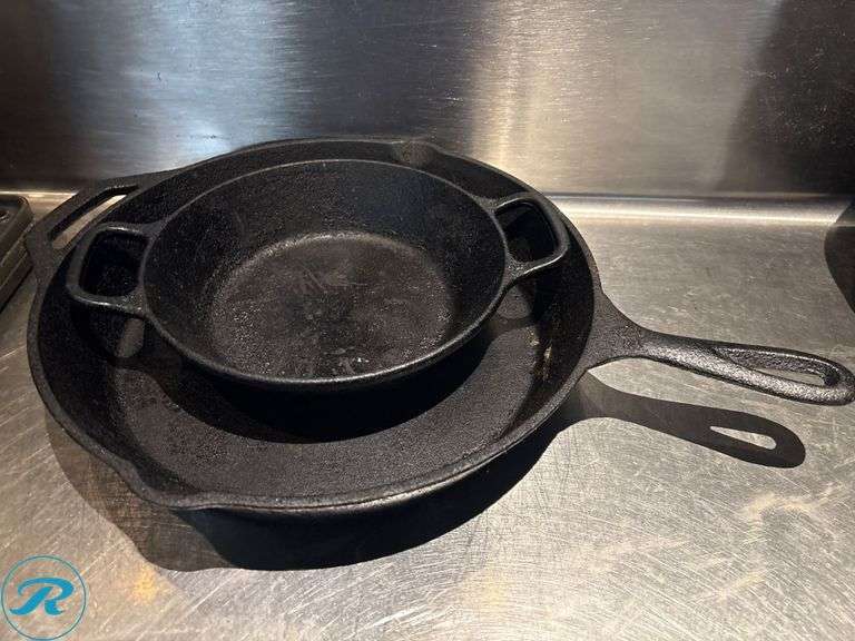 Cast Iron Pans, Sizzle Plates, (2) Griddle Pans, and Aluminum Pot - Roller Auctions