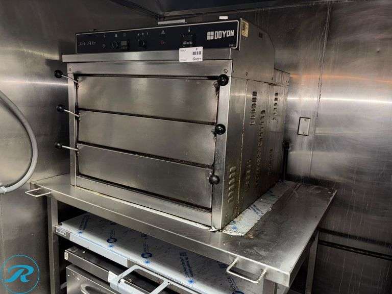 Doyon PIZ3 Triple Deck Electric Pizza Oven with Stainless Steel Stand - Roller Auctions