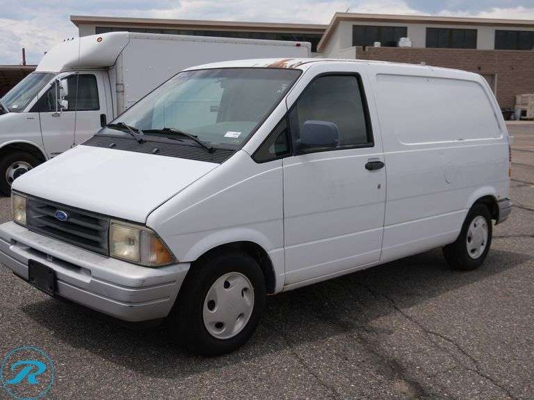 1996 Ford Aerostar RWD Cargo Van