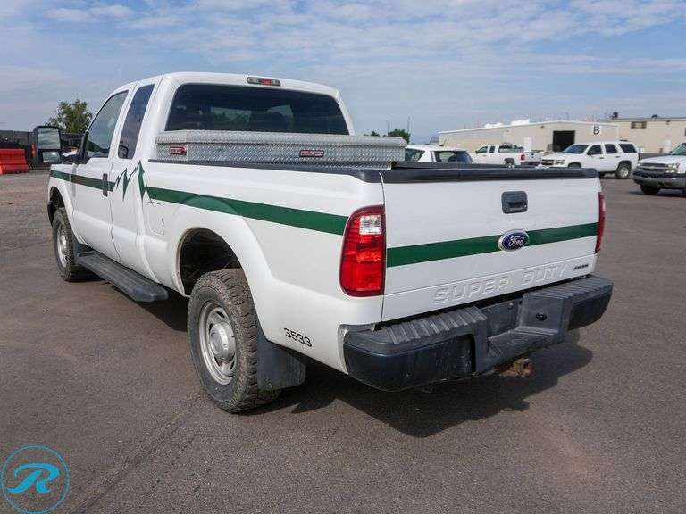 2012 Ford F250 Super Duty XL 4WD Super Cab Pickup - Roller Auctions