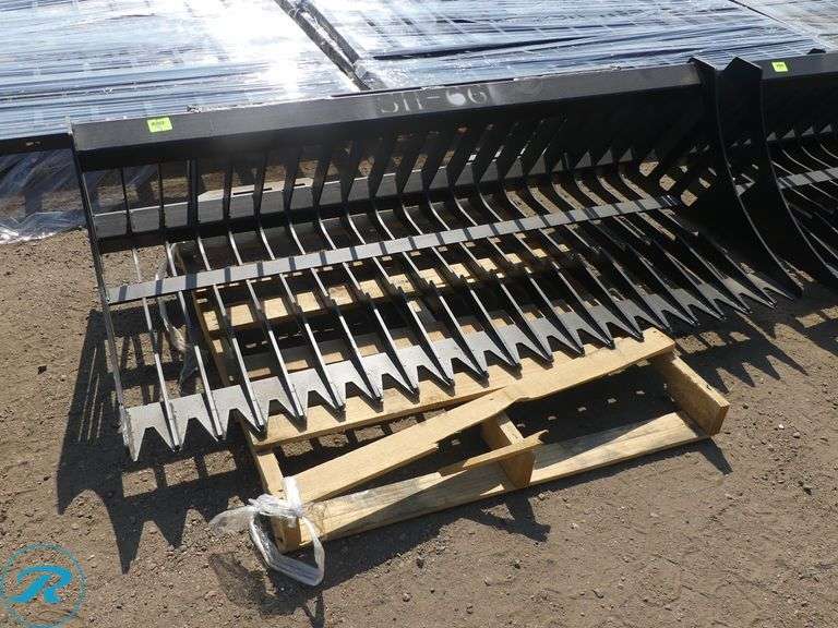 New Greatbear SH-66 Rock Bucket Attachment to Fit Skid Steer Loader, 66'' - Roller Auctions