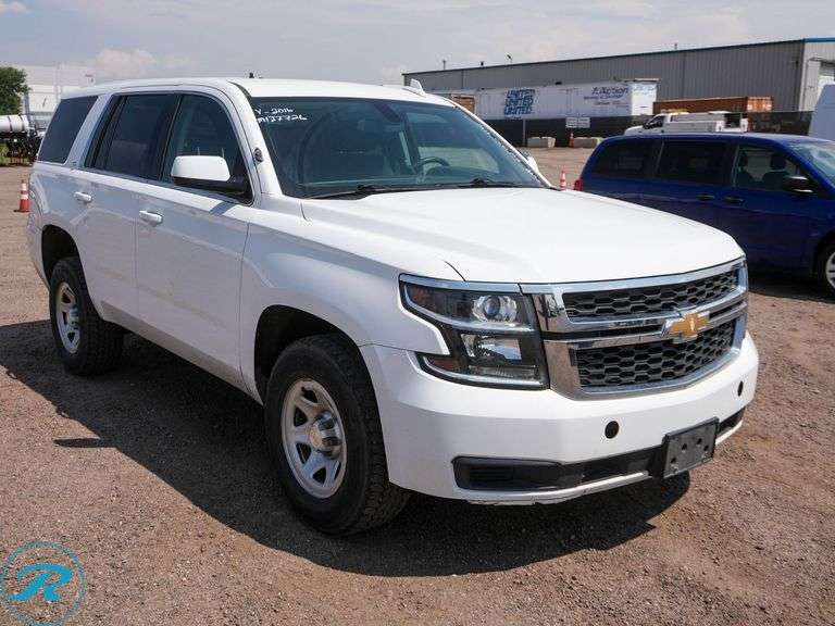 2016 Chevrolet Tahoe LS 4WD SUV - Roller Auctions