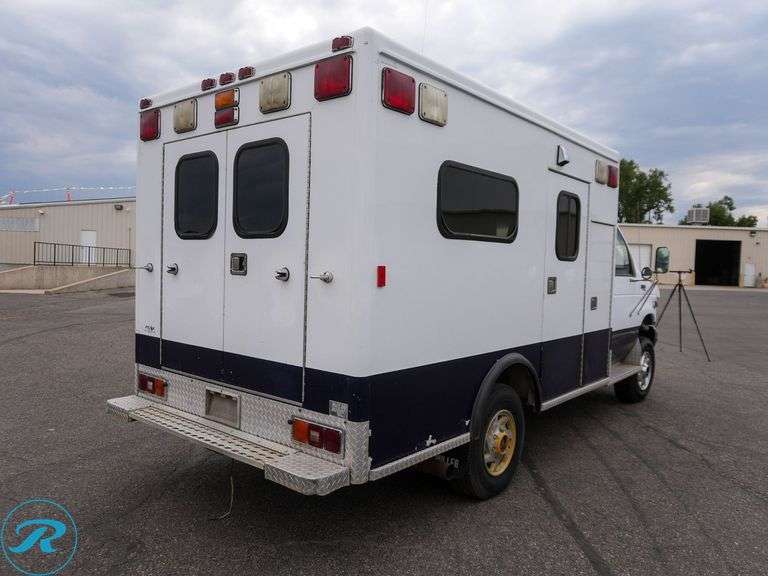 1996 Ford E350 McCoy Miller 4WD Ambulance - Roller Auctions