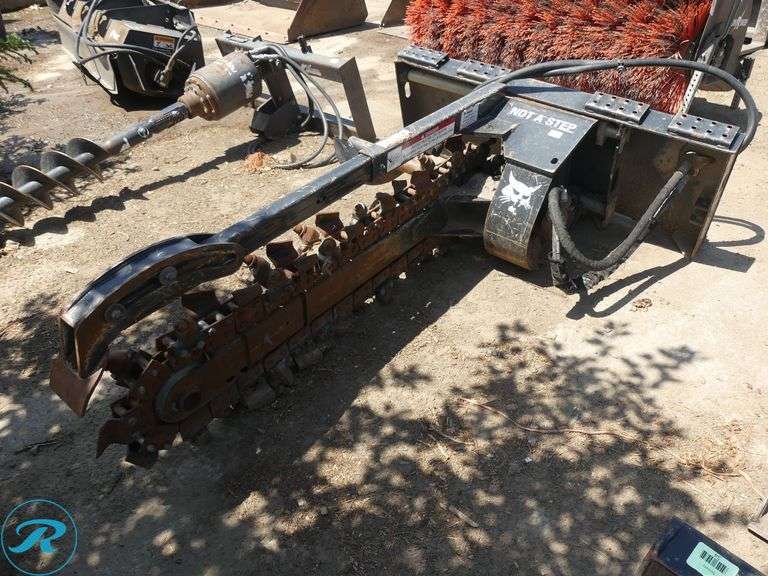 Bobcat Hydraulic Trencher Attachment To Fit Skid Steer Loader, 48"