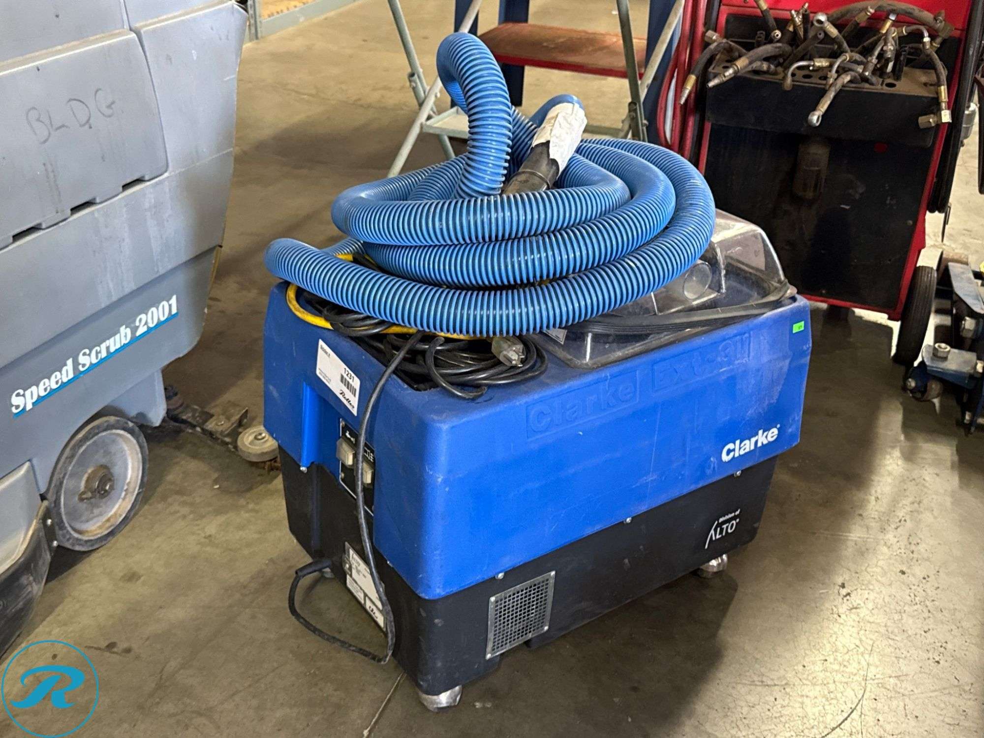 Clarke Alto EXT-311 120V Carpet Extractor - Roller Auctions