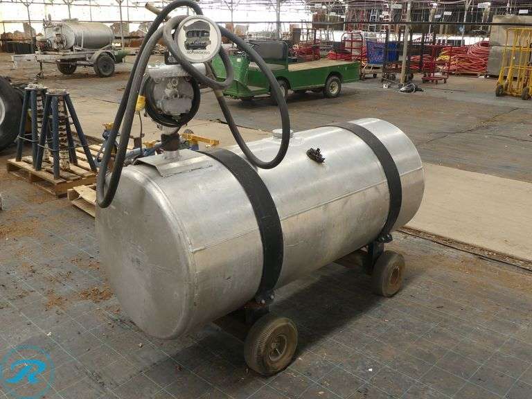 Towable Fuel Tank - Roller Auctions