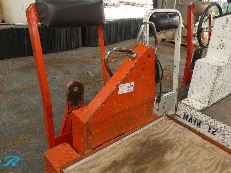 Taylor Dunn  SC1-59  Stock Chaser - Roller Auctions