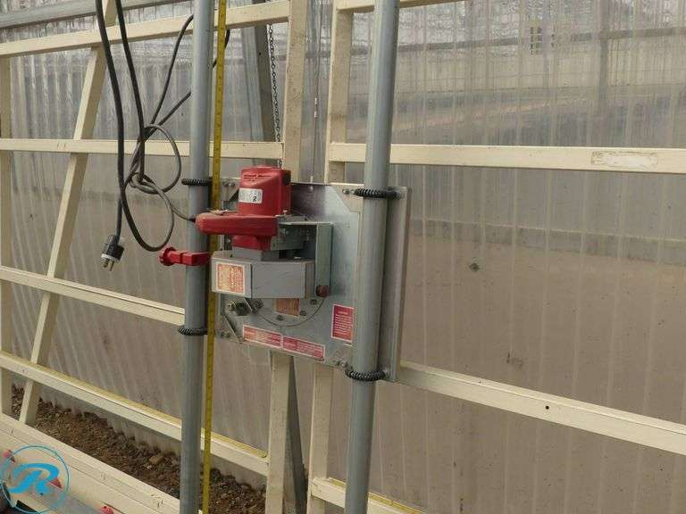 Vertical Panel Saw With Milwaukee 6410 Saw, 120″ x 87″ - Roller Auctions
