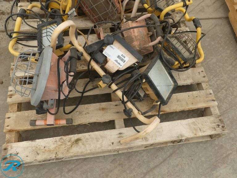 Pallet of Portable Work Lights - Roller Auctions