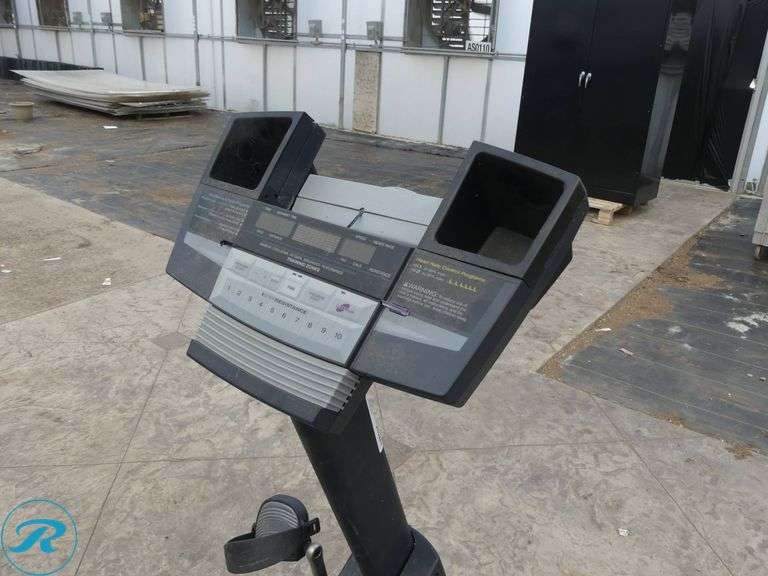 NordicTrack SL 720 Recumbent Exercise Bike (No Power Cord) - Roller Auctions