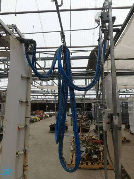 Plant Cart Watering Tunnel - Roller Auctions