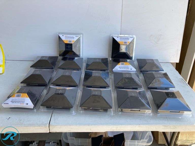 (17) New - RELIABILT Solar 4-in x 4-in Black LED Outdoor Post cap light (total of 17) - Roller Auctions
