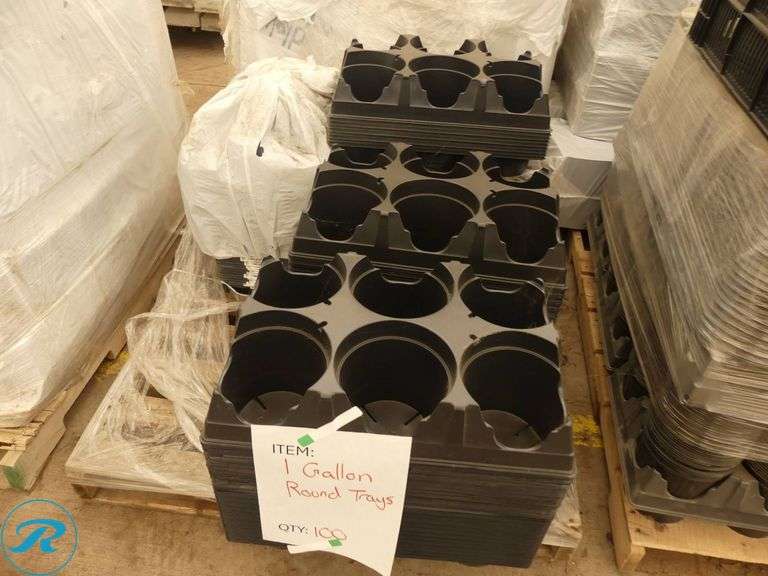 (3) Pallets of 1-Gallon Round Pots and Trays - Roller Auctions