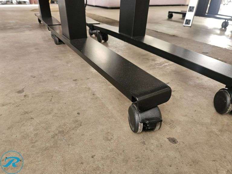ESI Triumph LX60 Electric Height-Adjustable Desk with 24″ Undermount Power Strip, 60×30 Inches - Roller Auctions