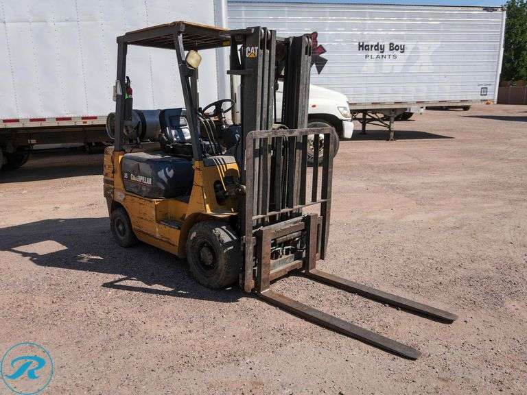 Caterpillar  GP-18  Forklift - Roller Auctions