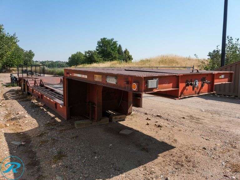 1981  Fontaine  T/A  Lowboy Trailer - Roller Auctions