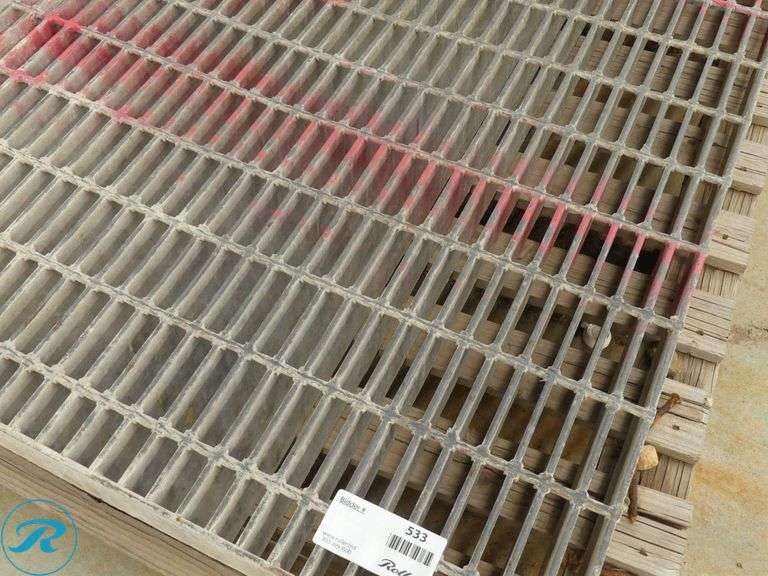 Metal Grate, 42″ x 36″ x 3″ - Roller Auctions